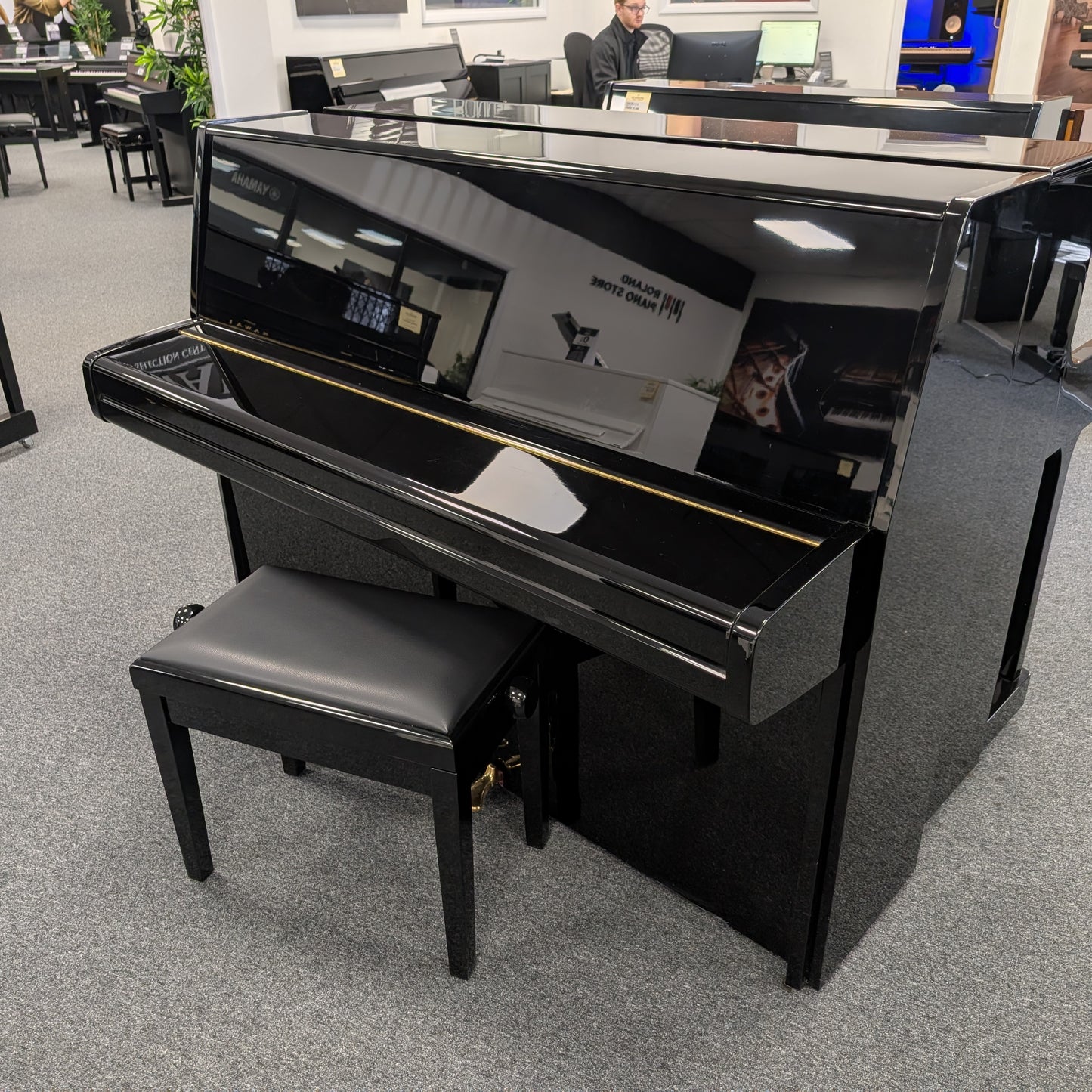 Yamaha P116 Upright Piano In Polished Ebony: Serial No: 4286439 | Second Hand