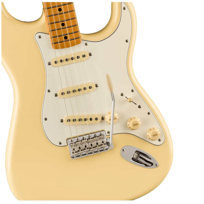 Fender Vintera II 70's Stratocaster Maple Vintage White Guitar
