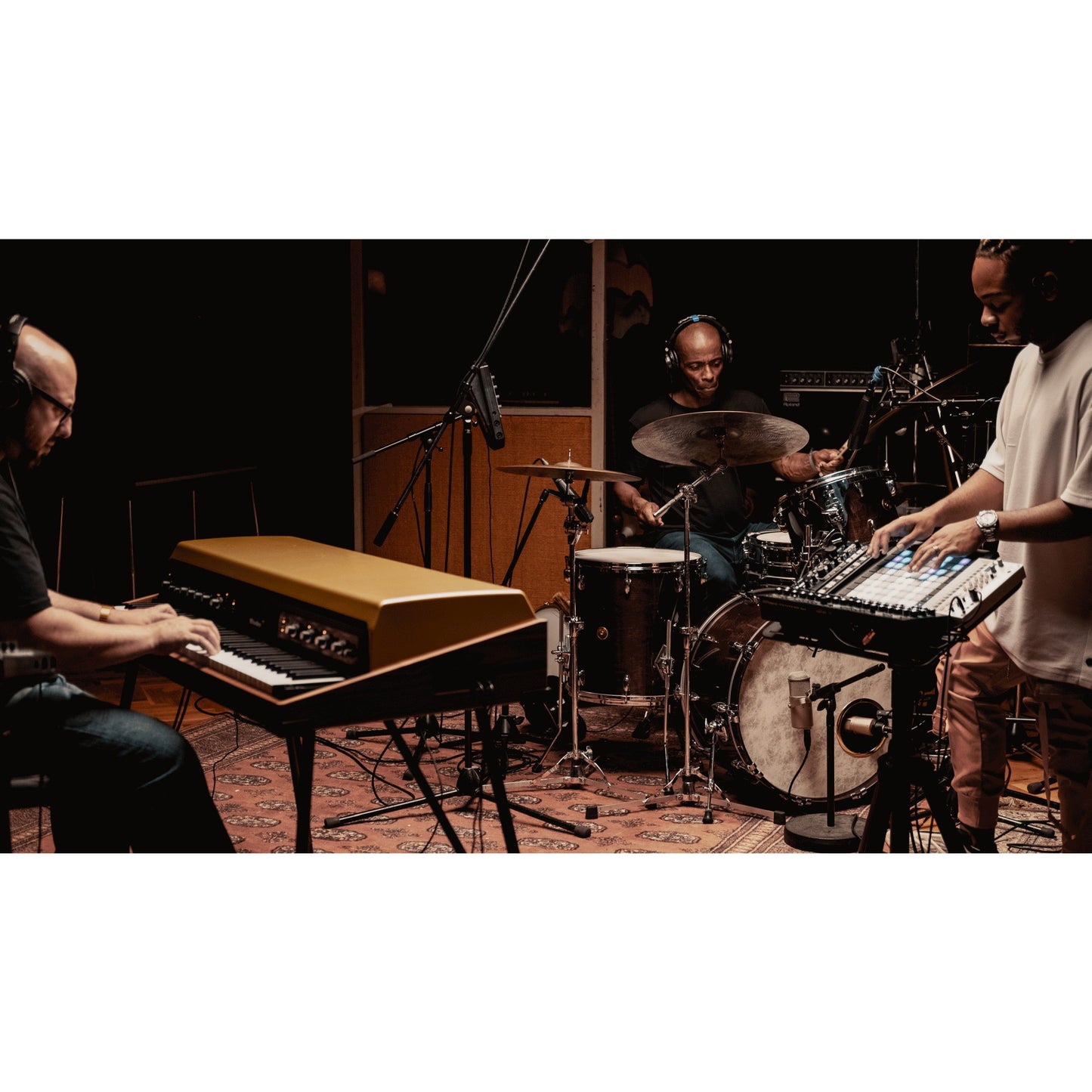 Rhodes MK8 Classic Electric Piano Incl Stand