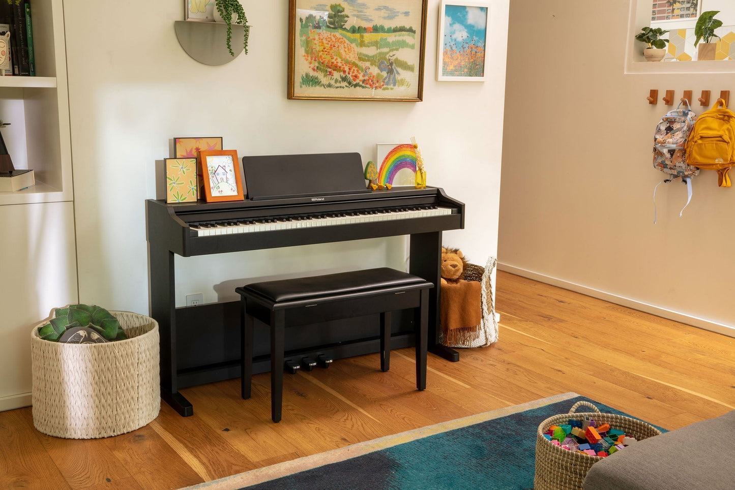 Roland RP107 Digital Piano; Black Value Package