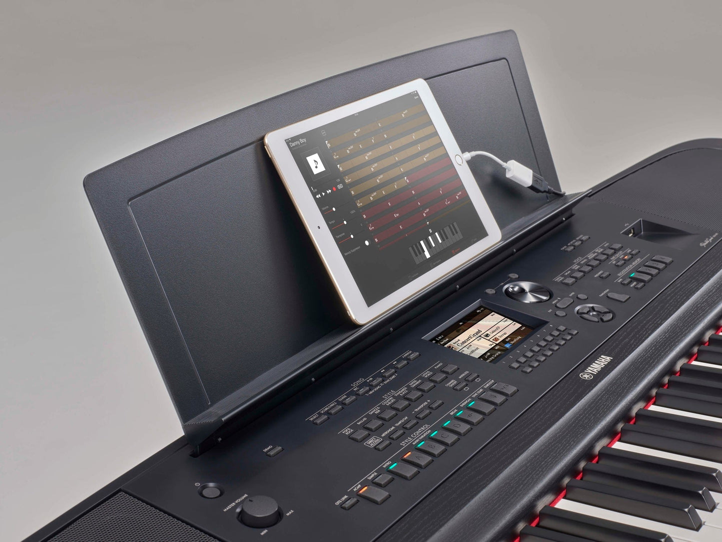 Yamaha DGX670 Black Piano Upgraded Package