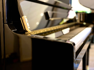 Perzina UP129 Upright Piano; Black Polished