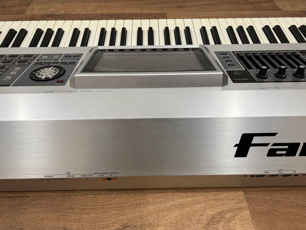 Second Hand Roland FANTOM G8 Synthesizer Serial No: ZW80189