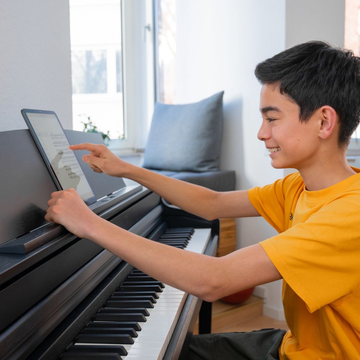 Kawai CA401 Satin White Digital Piano Value Package
