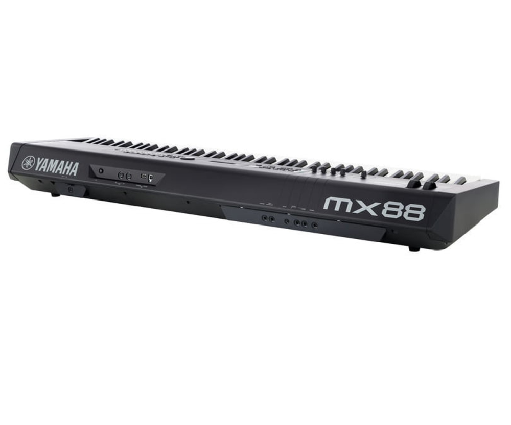 Yamaha MX88 Music Synthesizer