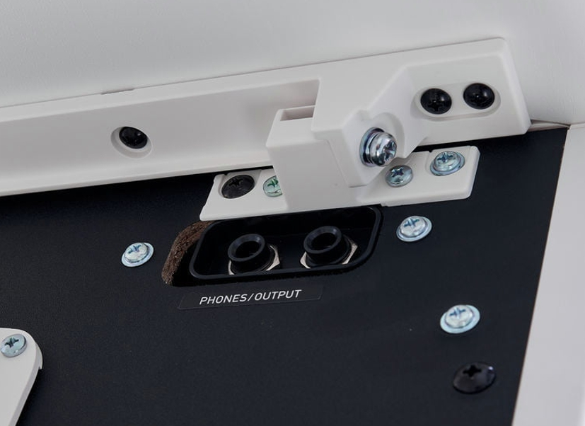 Casio Privia PX870 White Digital Piano with £40 Cashback Offer