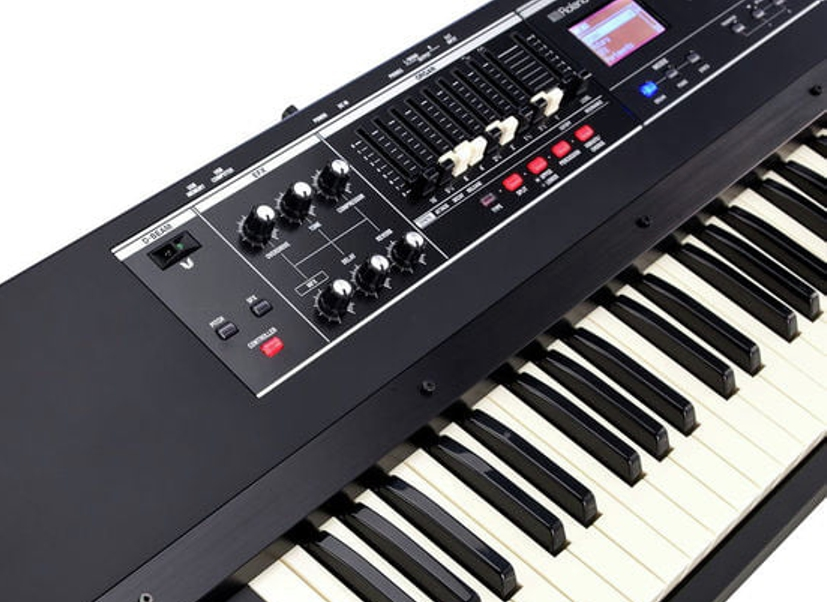 Roland VR730 73 Note V-Combo Keyboard