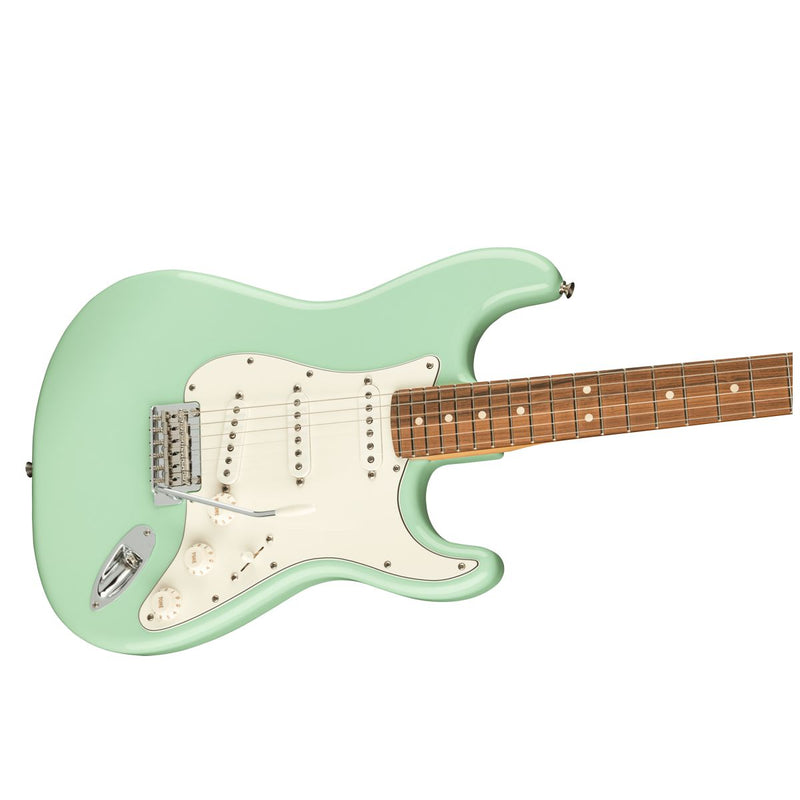 Fender Limited Edition Player Strat PF Surf Green Guitar