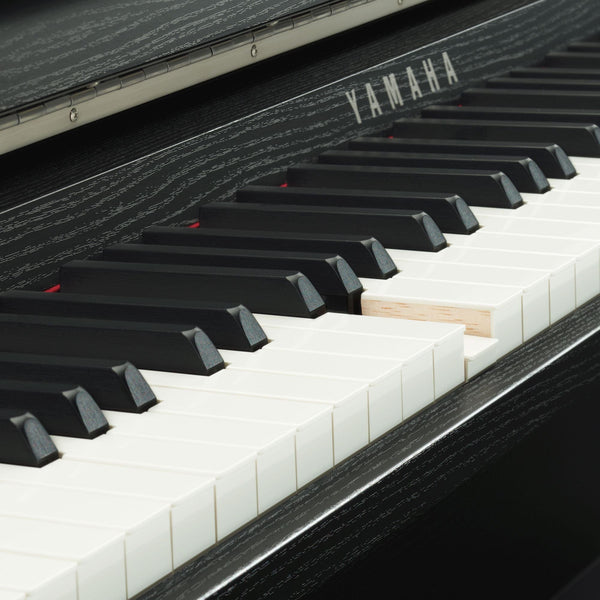 Yamaha CLP785 Digital Piano; Polished Ebony | Free Delivery & Installation