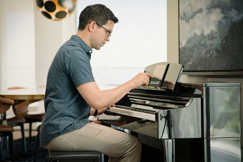 Yamaha Clavinova CSP170 Digital Piano; White with FREE iPad Offer