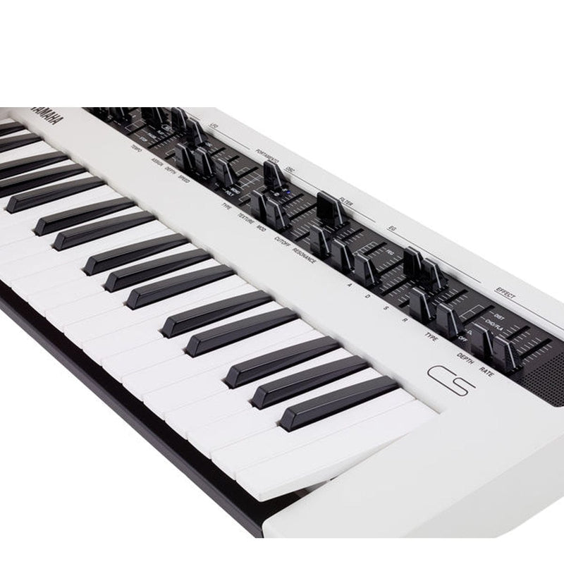 Yamaha Reface CS: Analogue Synthesizer
