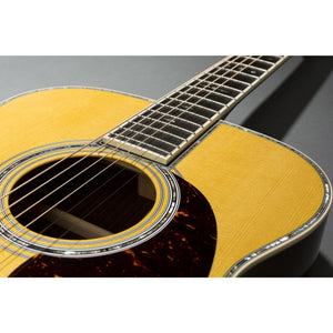 Martin 00042 Standard Series Acoustic Guitar