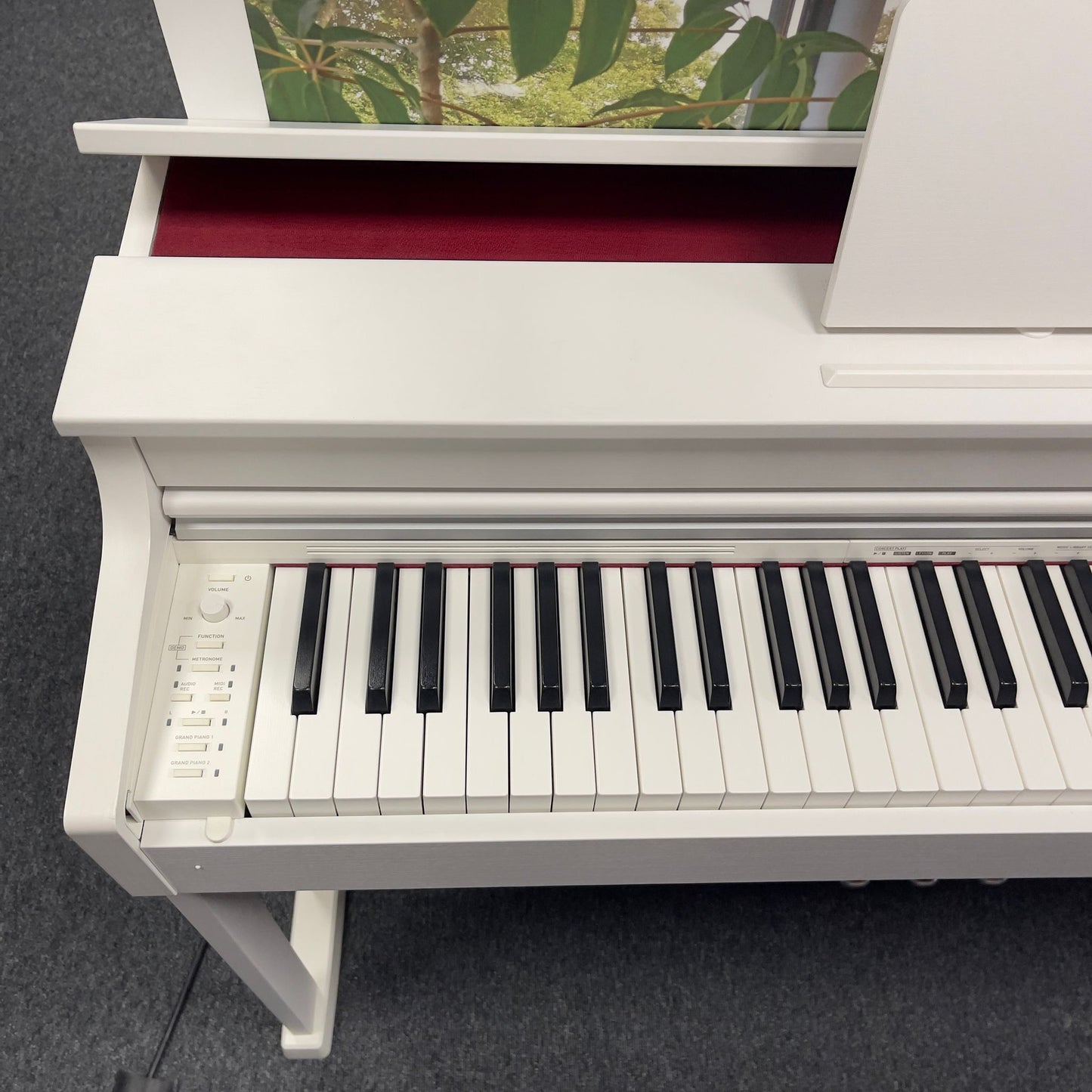 Casio AP470 Satin White Digital Piano; Serial Number: 943CDC505000785AAB | Ex Display