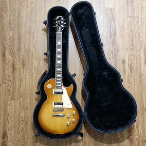 Second Hand 2022 Gibson Les Paul Classic; Honeyburst: Serial No: 22312037