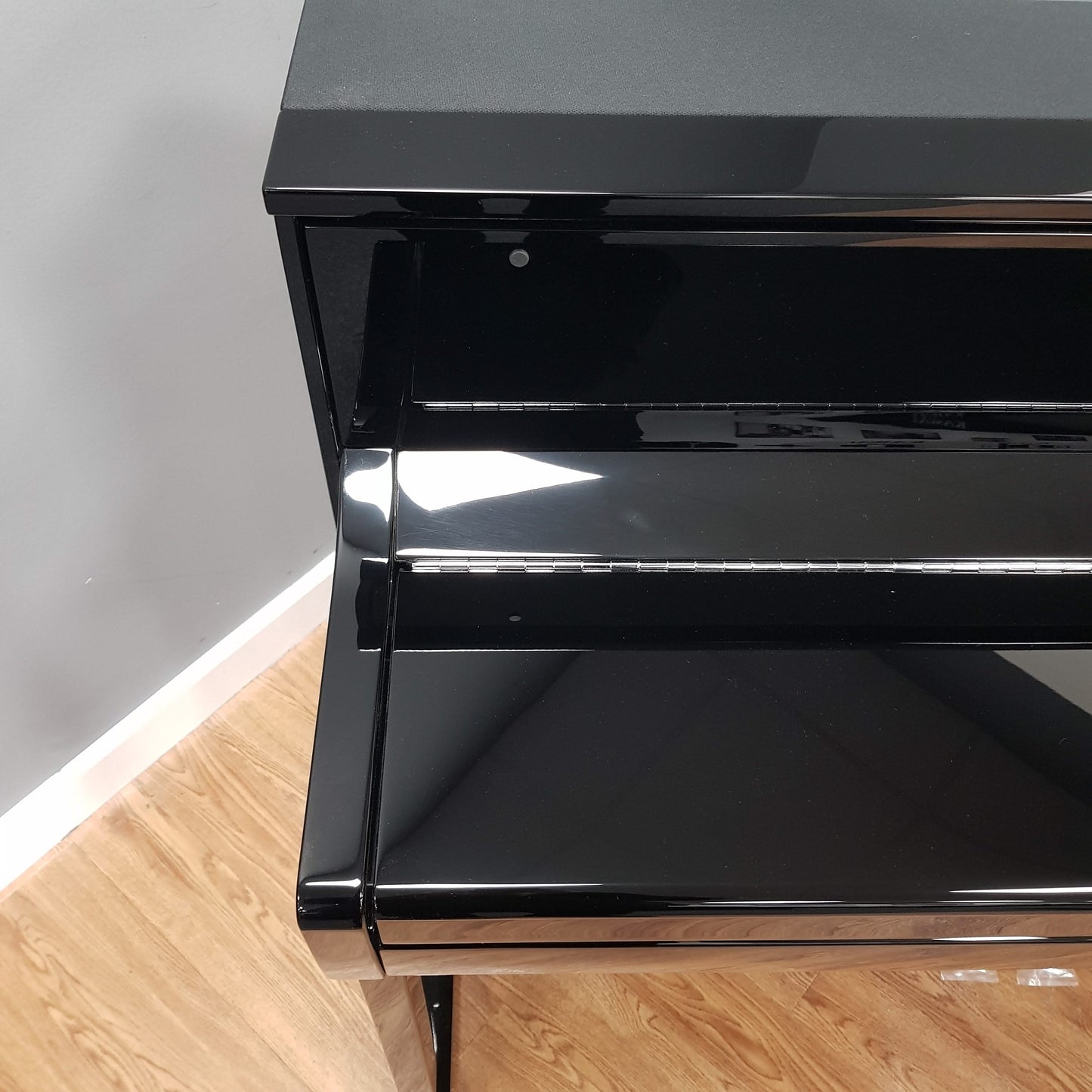 Kawai CA901PE Polished Ebony Digital Piano Incl Matching Stool; Serial No: G865403 | Ex-Display
