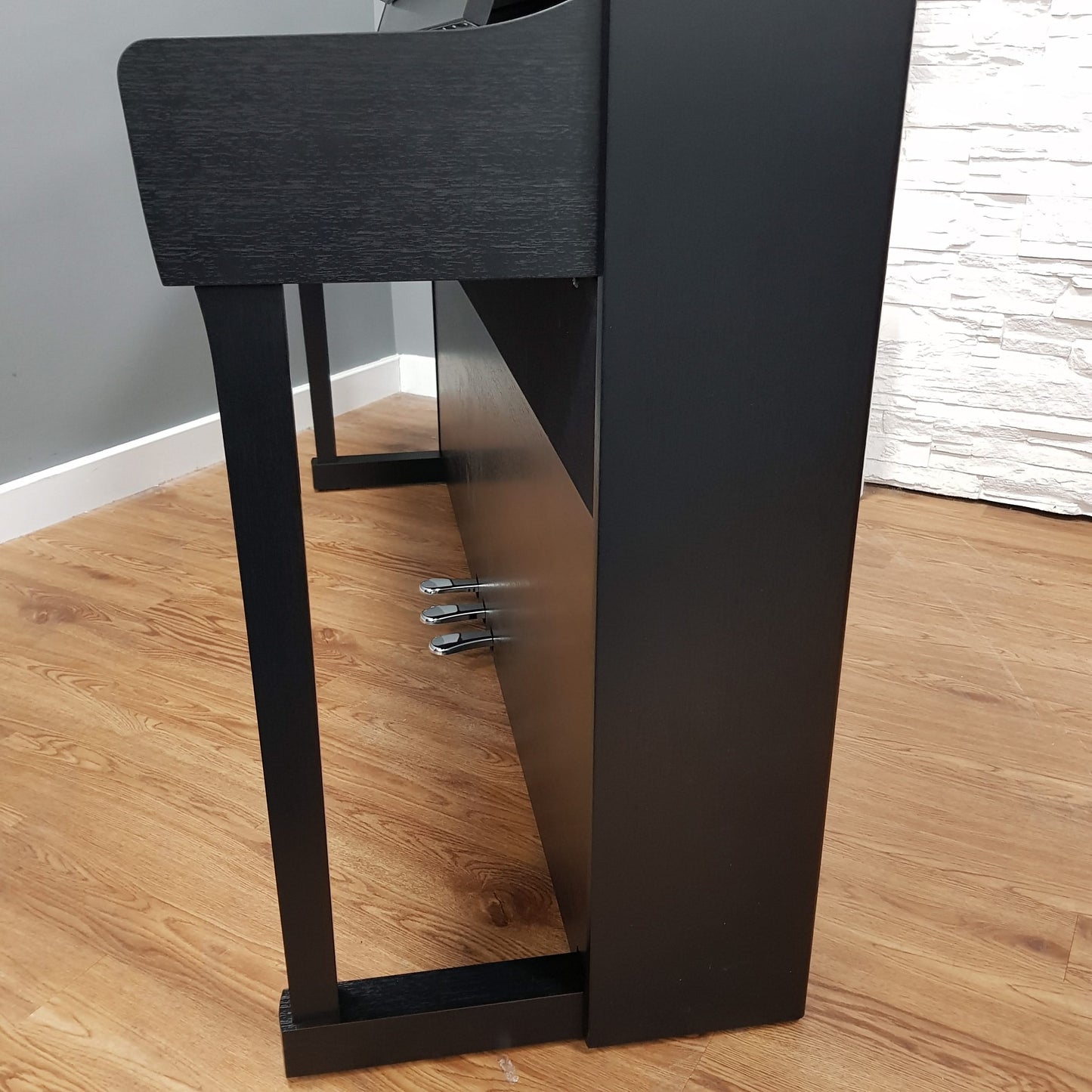 Kawai CA901 Black Digital Piano Incl Matching Stool; Serial No: G847382 | Ex-Display