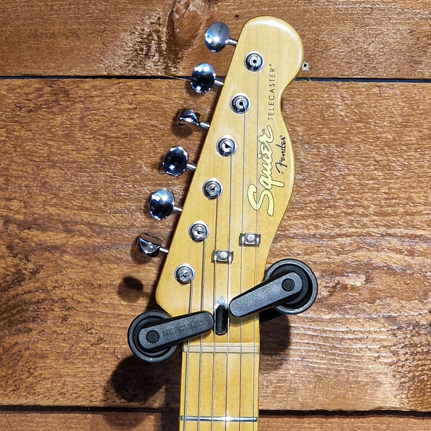 Squier Vintage Modified Cabronita Telecaster; Black with Bigsby (inc Hard Case): Serial No: ICS14128278 | Second Hand