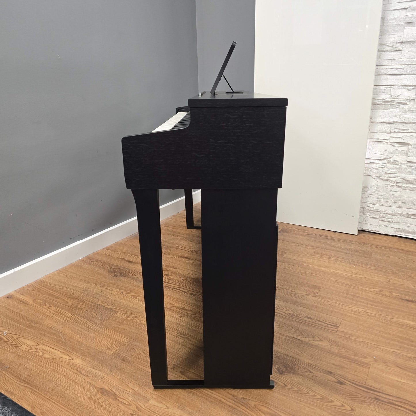 Kawai CN201B Satin Black Digital Piano Incl Matching Stool; Serial No: G680692 | Ex-Display