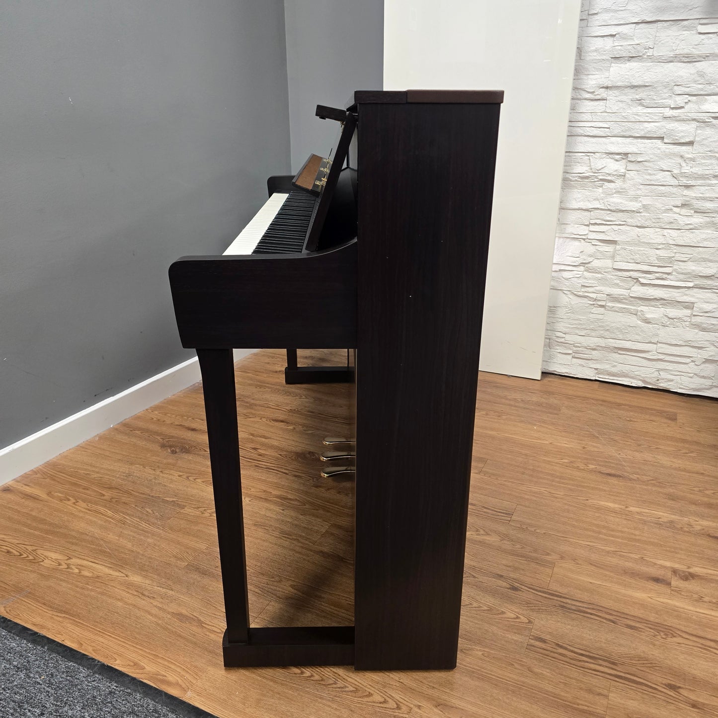 Kawai CA901 Rosewood Digital Piano Incl Matching Stool; Serial No: G729743 | Ex-Display