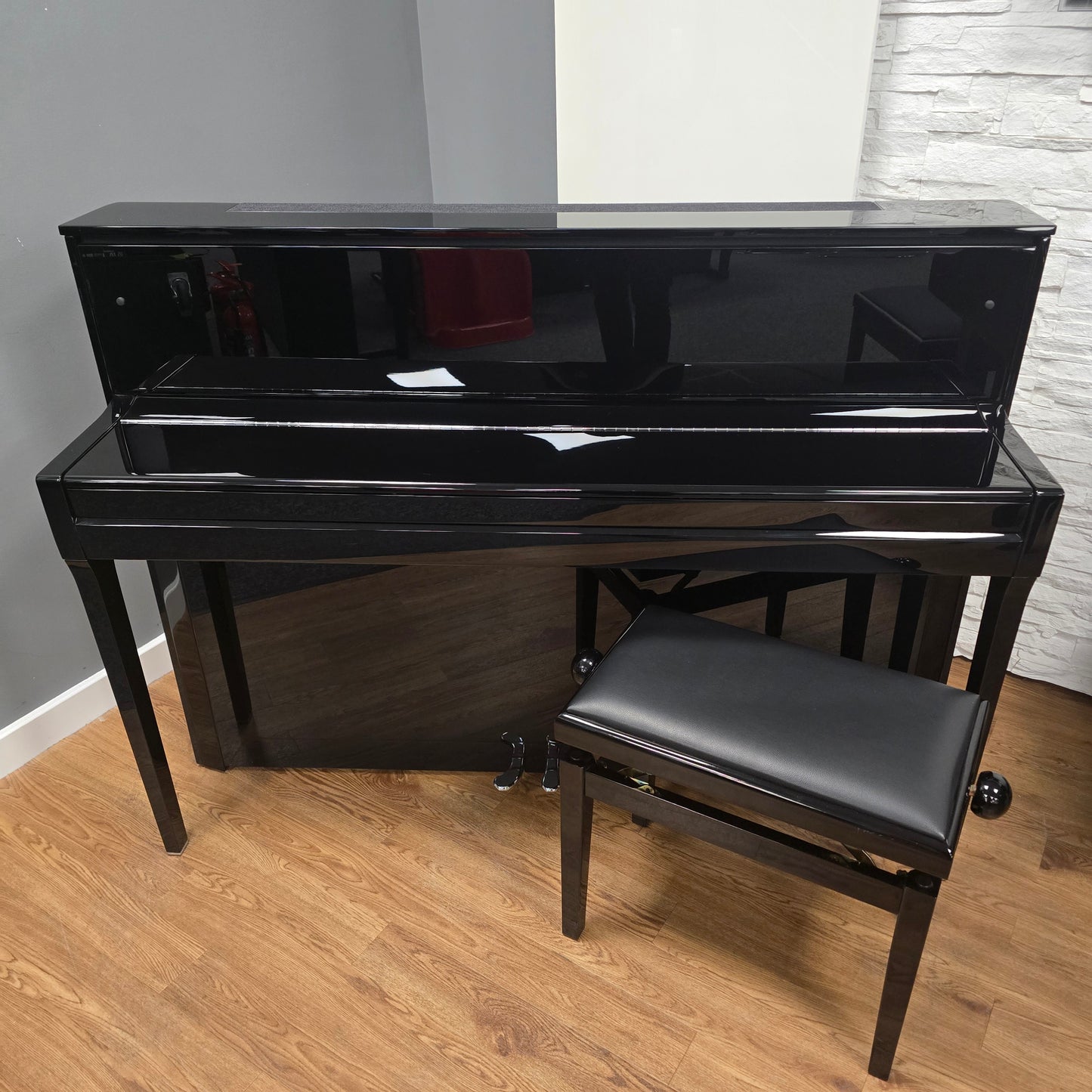 Kawai NV5S Hybrid Piano Incl Matching Stool; Serial No: G787649 | Ex-Display