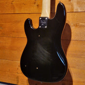 Squier Affinity Precision Bass; Black: Serial No: CY21115704 | Second Hand