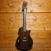 Taylor T5Z Pro-RW LTD Electro-Acoustic Hybrid Guitar (with Hard Case); Rosewood: Serial No: 1108065153 | Second Hand