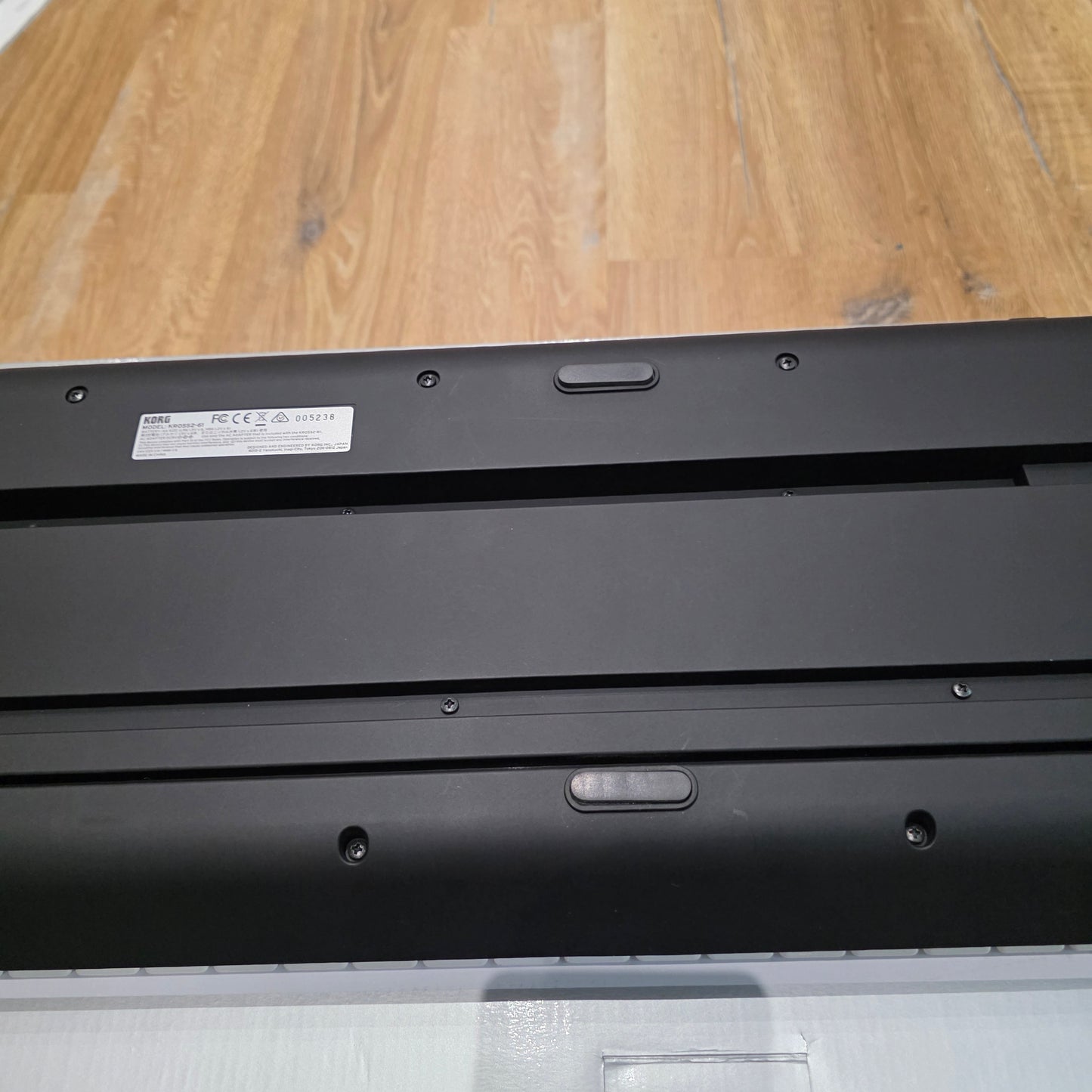 Korg Kross 2 61 Keyboard; Serial No: 5238 | Second Hand