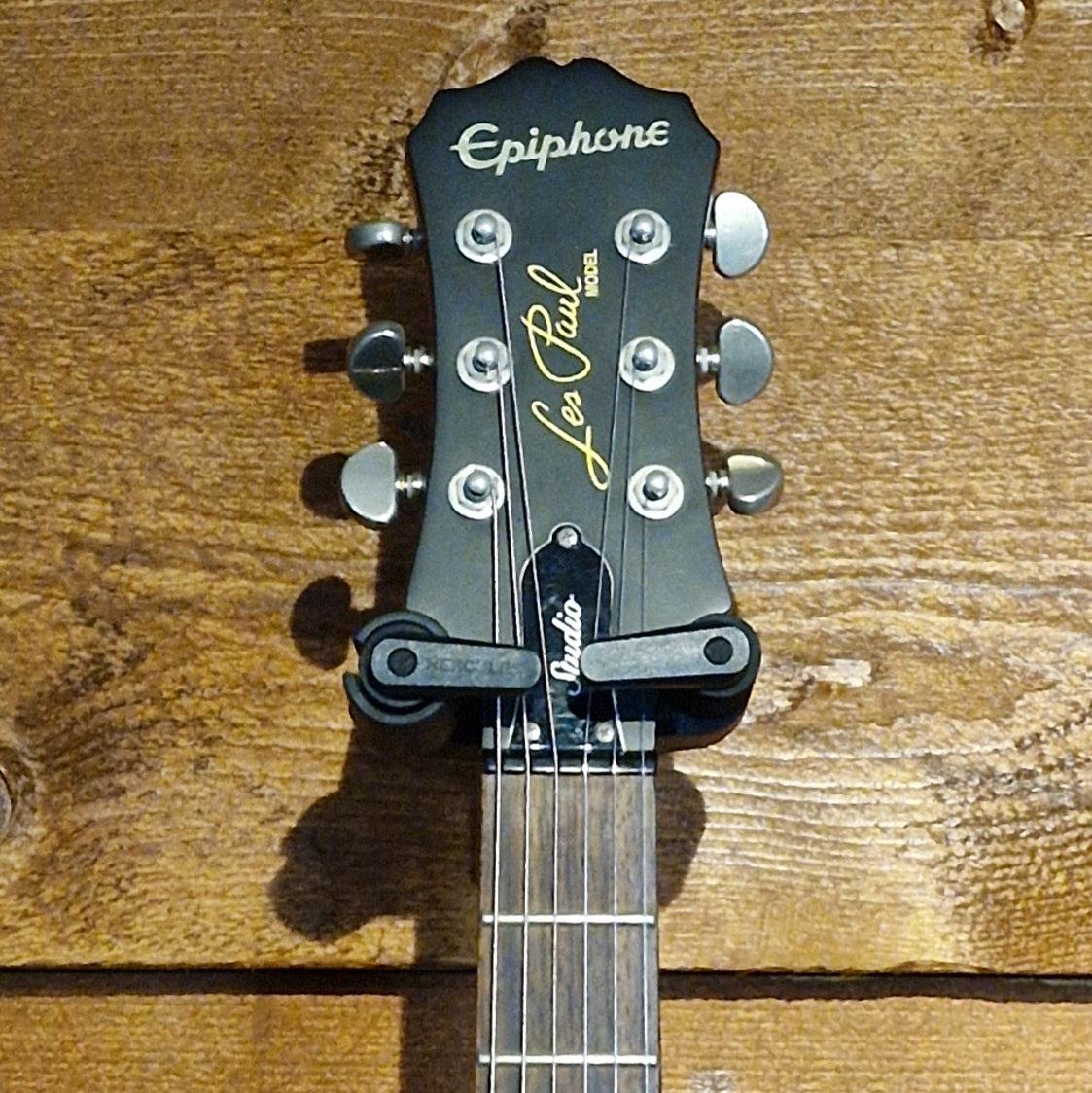 Epiphone Les Paul Studio Electric Guitar; Wine Red Satin: Serial Number: 11021513400 | Second Hand