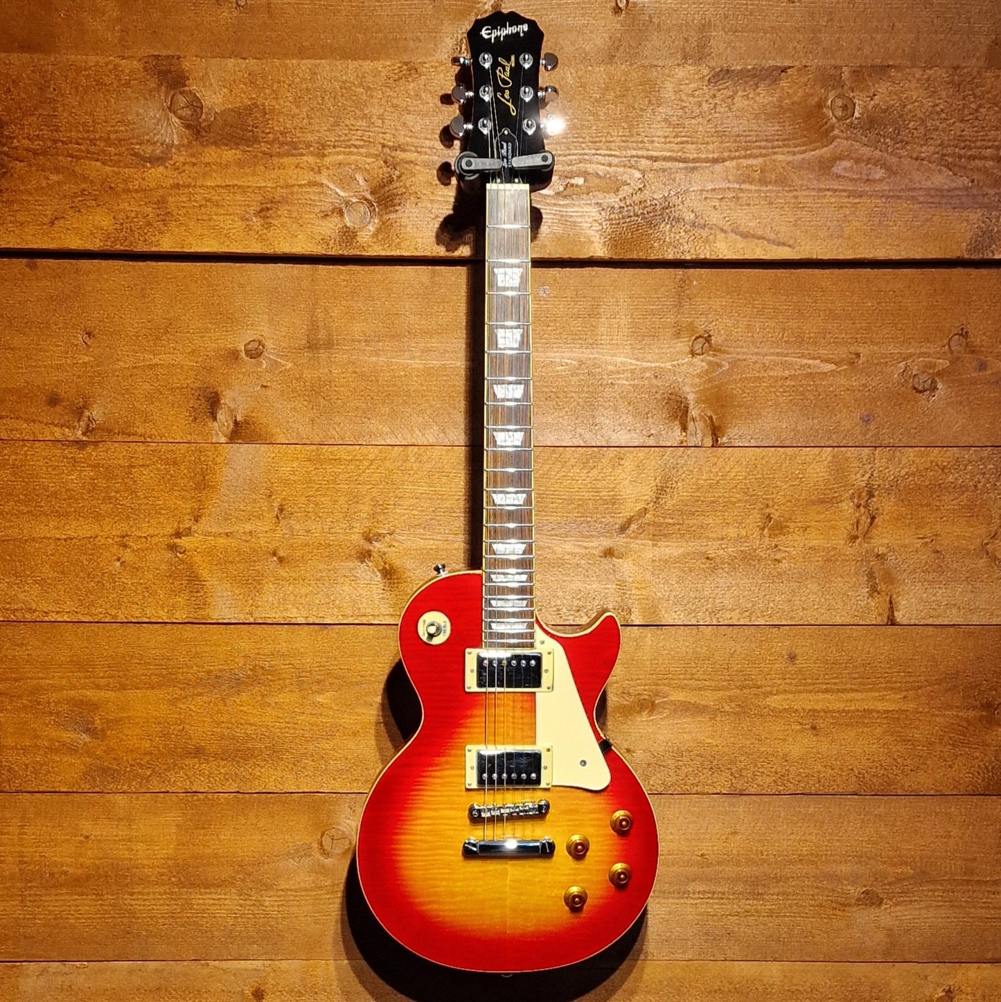 Epiphone Les Paul Standard Electric Guitar; Cherry Sunburst: Serial Number: DW05110853 | Second Hand