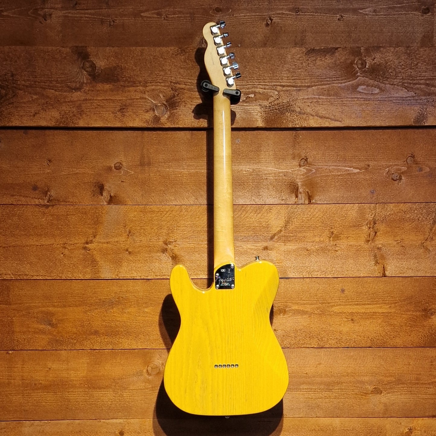 Fender American Elite Telecaster Electric Guitar; Butterscotch: Serial Number: US16020866 | Second Hand