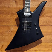 Jackson Kelly JS32T Electric Guitar + SD Black Winter; Satin Black: Serial Number: CWJ25014725 | Second Hand