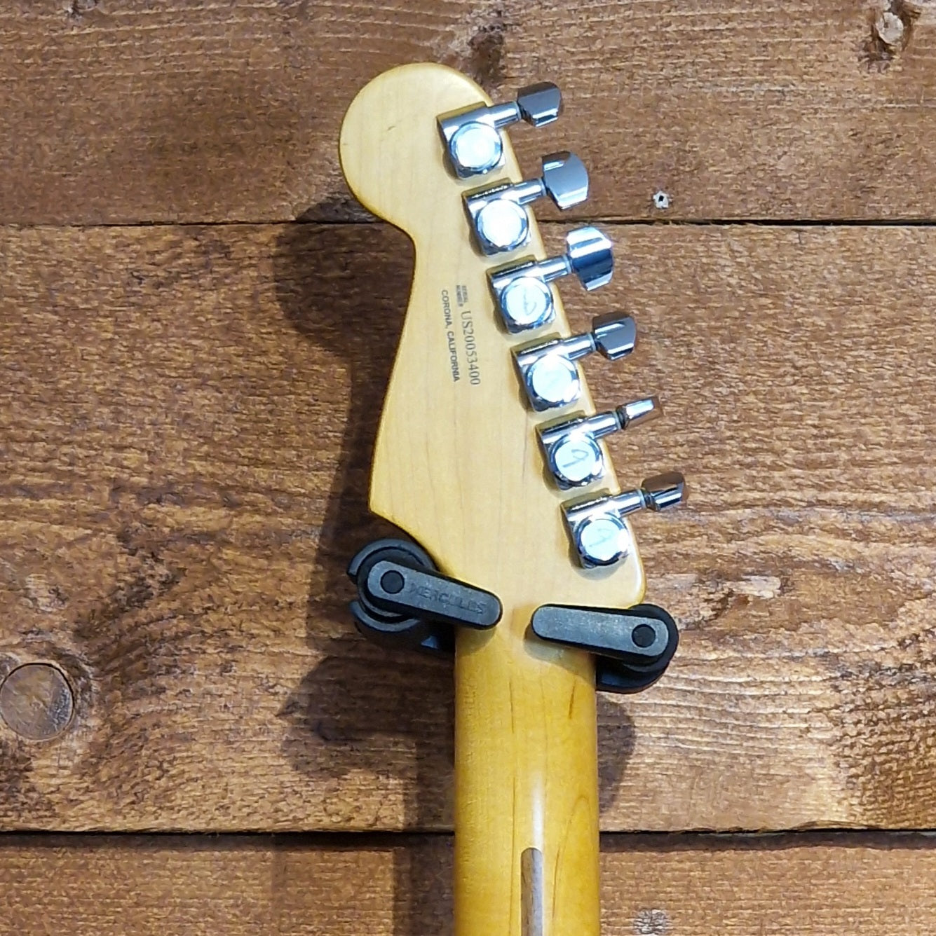 Fender American Ultra Stratocaster Electric Guitar; Ultraburst: Serial Number: US20053400 | Second Hand