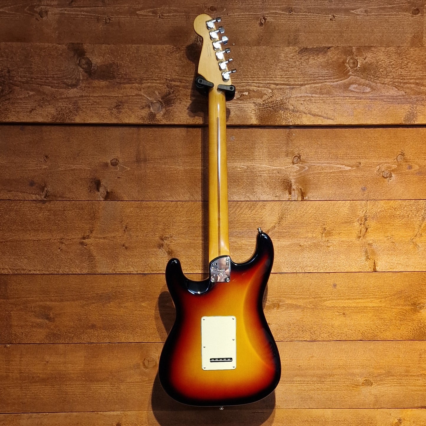 Fender American Ultra Stratocaster Electric Guitar; Ultraburst: Serial Number: US20053400 | Second Hand