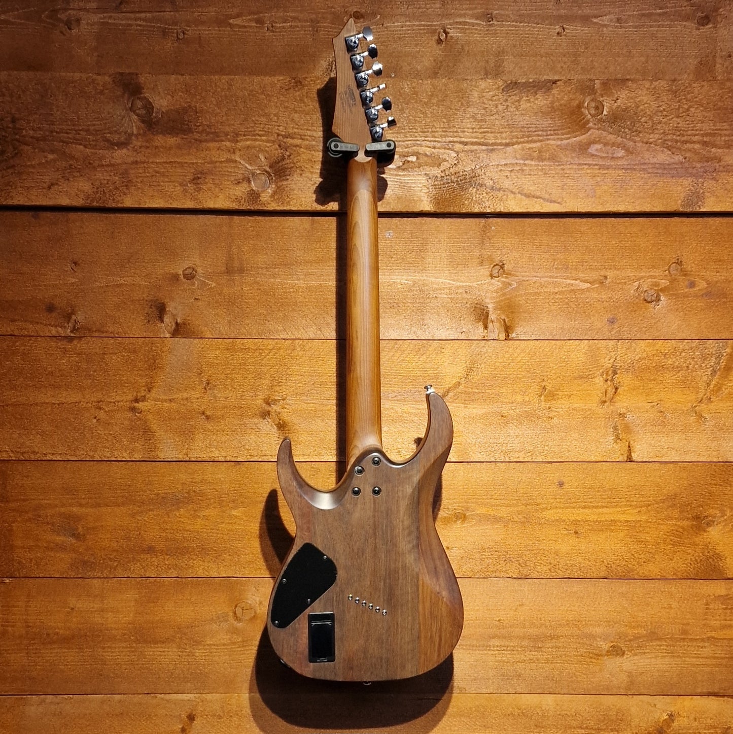 Cort X700 Mutility Eelectric Guitar; Black Satin: Serial Number: IE210403831 | Second Hand