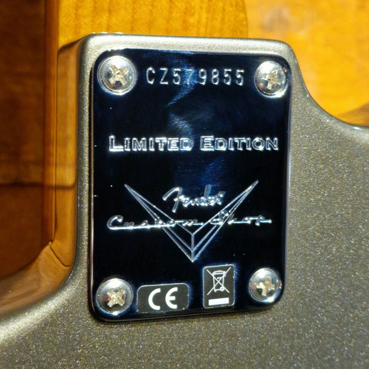 Fender Custom Shop Limited Edition Roasted Stratocaster Special NOS Electric Guitar May 2024; Aged Pewter : Serial Number: CZ579855 | Second Hand