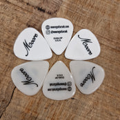Moore Guitars Dunlop 1.5mm Guitar Picks