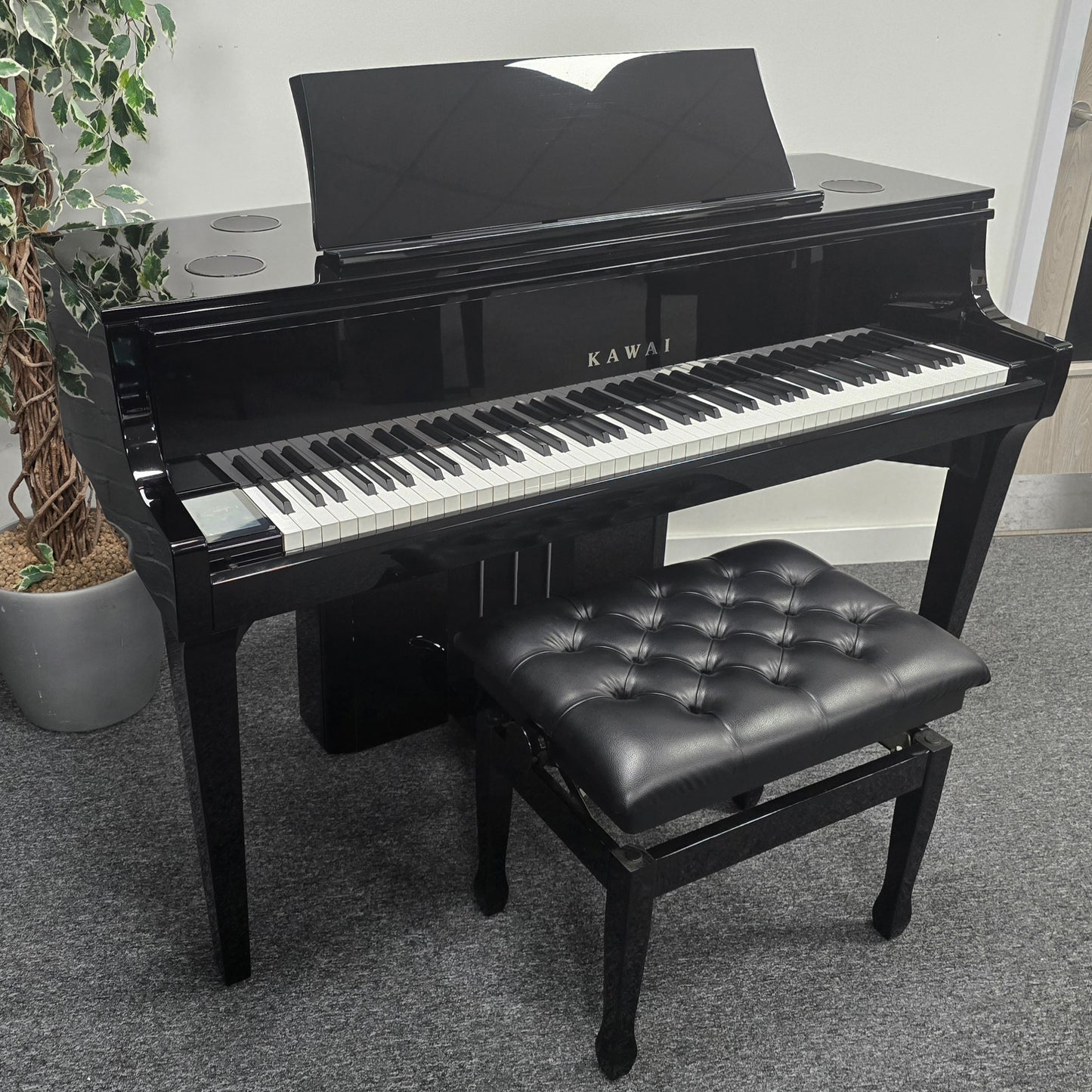 Kawai Novus NV10S Hybrid Piano Incl Concert Stool; Serial No:G809545 | Certified Ex Demo with 5 Years Warranty
