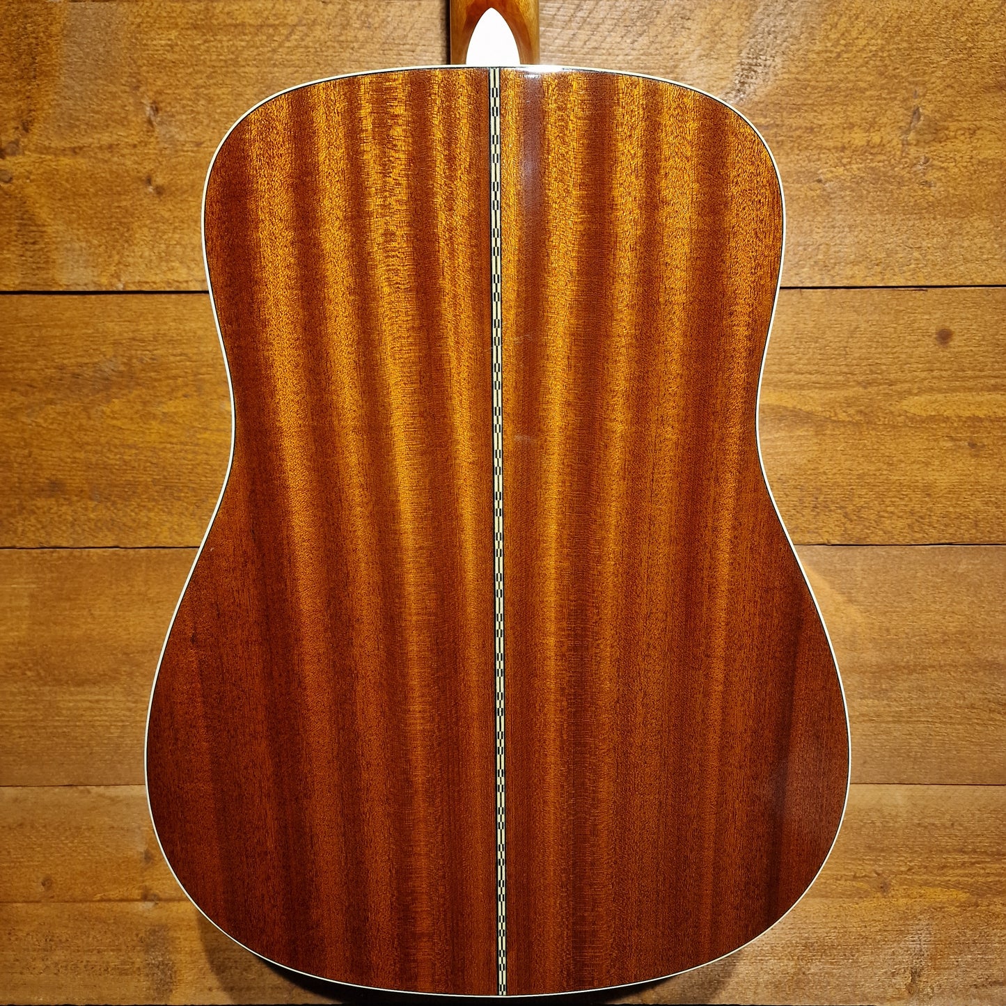 Crafter D8 Acoustic Guitar; Natural: Serial No: 5103412 | Second Hand
