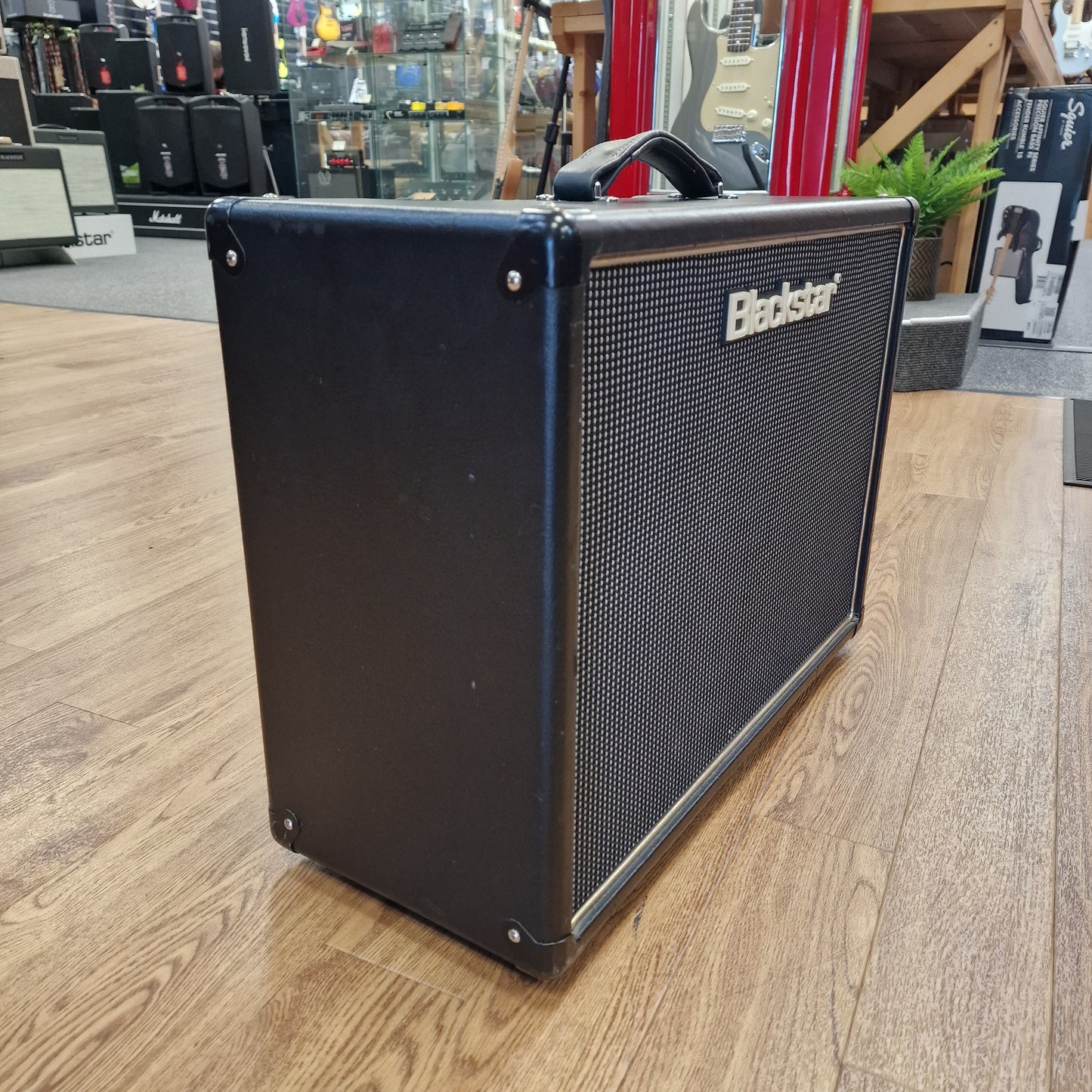 Blackstar HT5 2x12 Valve Amplifier | Second Hand