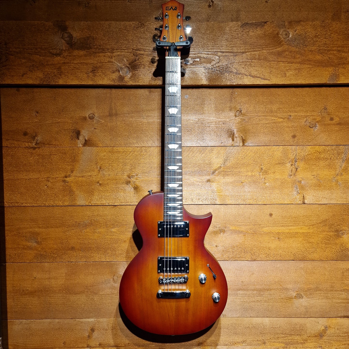 Eart EGLP-610 Electric Guitar; Honey Tea | Second Hand