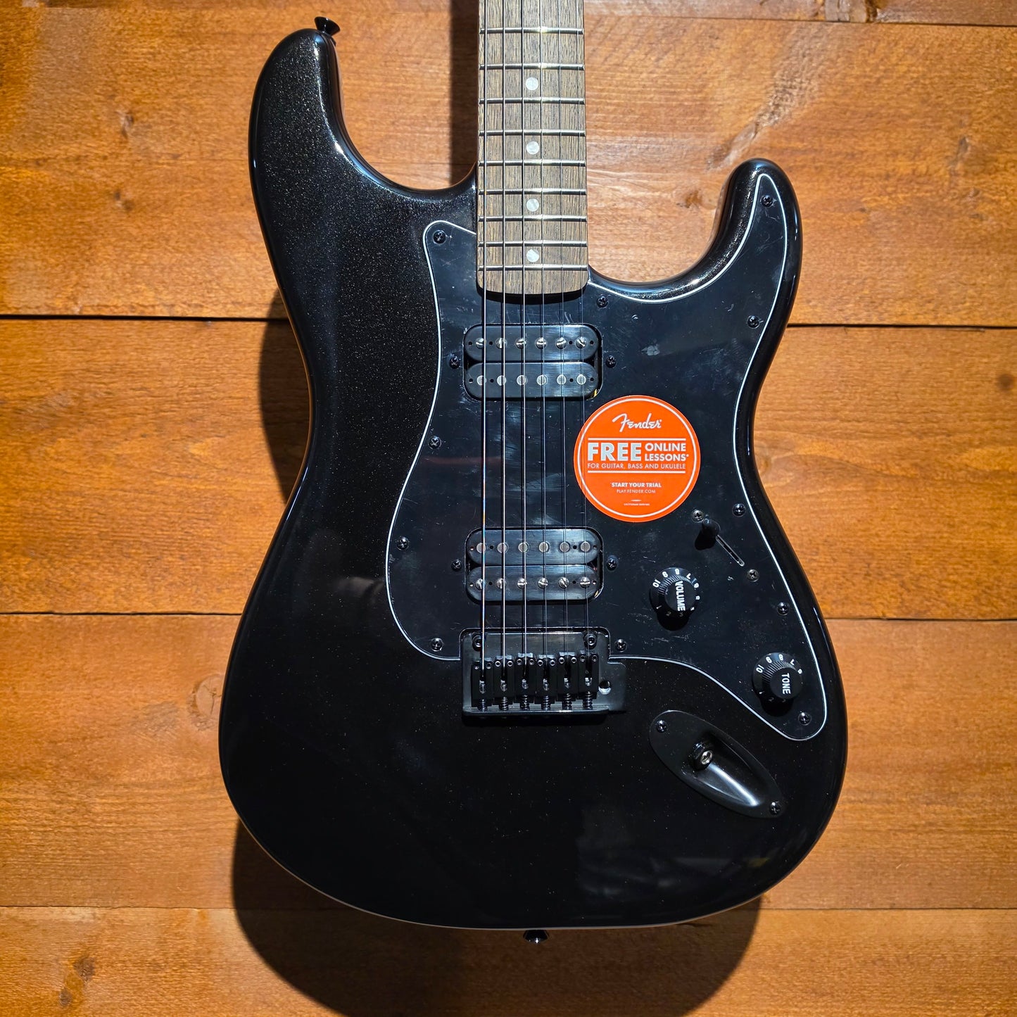 Squier Limited Edition Affinity Series Stratocaster HH FR; Metallic Black: Serial No: CYKL25001388 | Second Hand