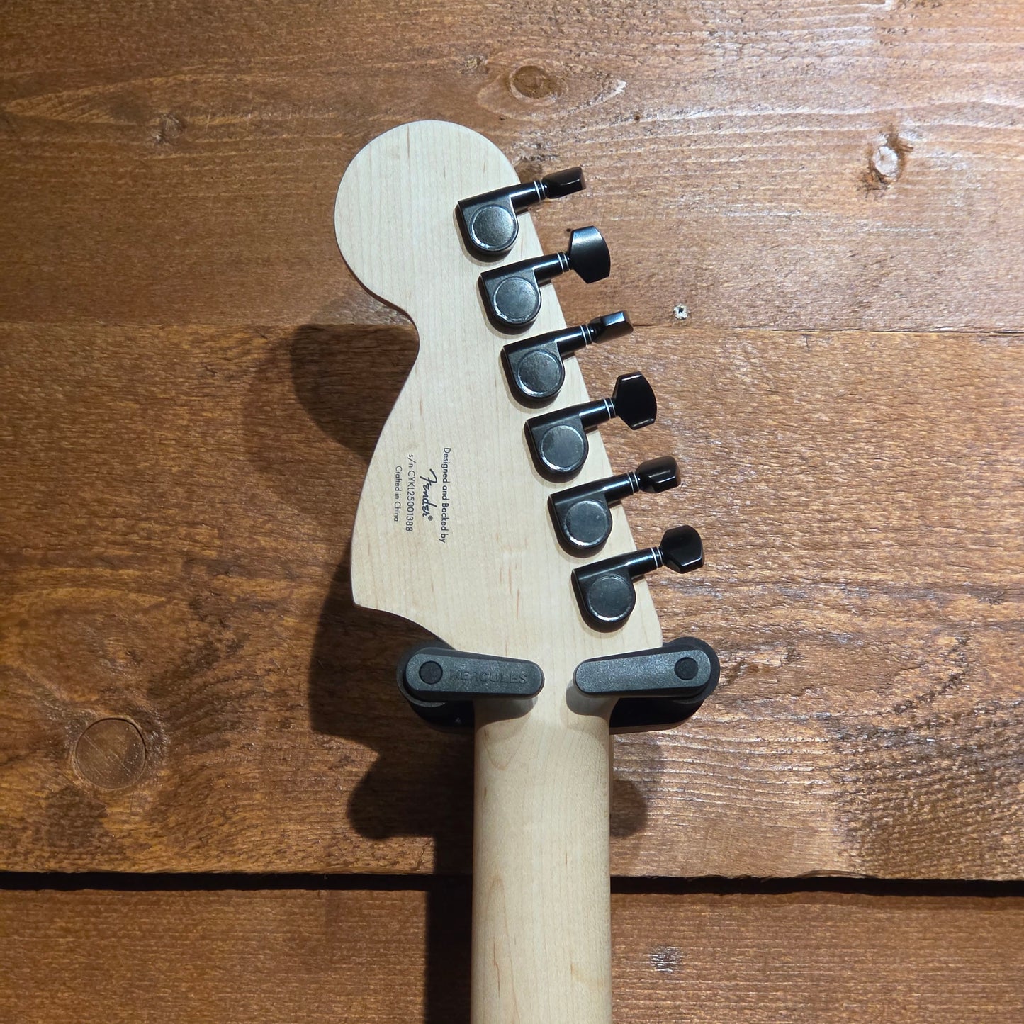 Squier Limited Edition Affinity Series Stratocaster HH FR; Metallic Black: Serial No: CYKL25001388 | Second Hand