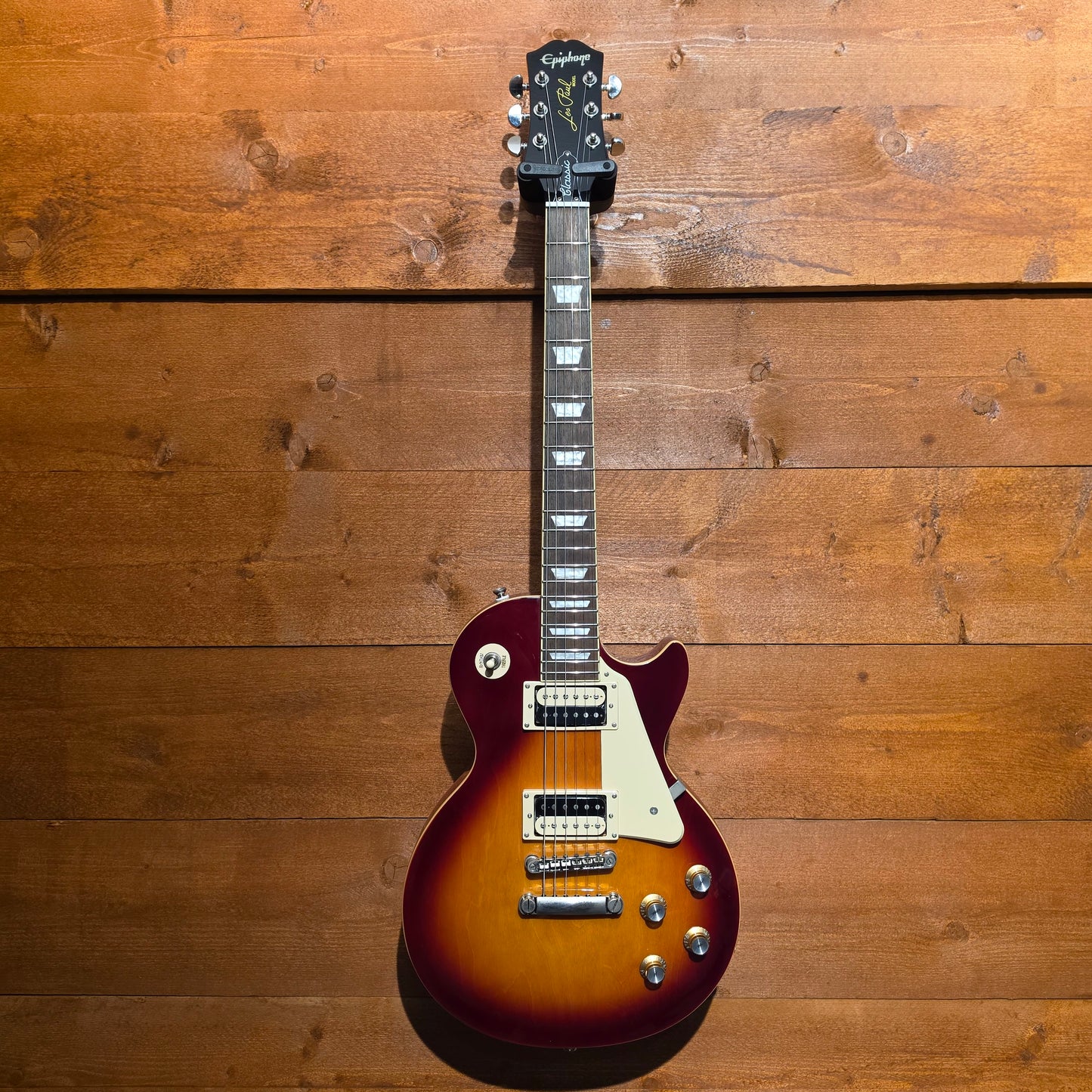 Epiphone Les Paul Classic: Heritage Cherry Sunburst: Serial No: 21051520902 | Second Hand