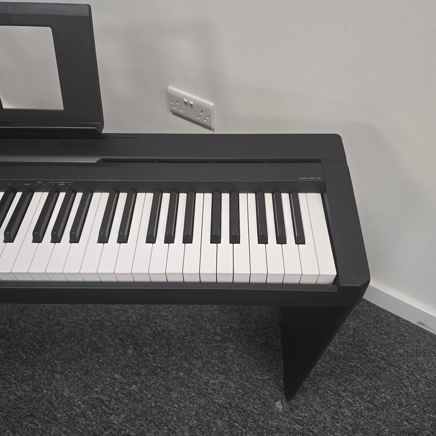 Yamaha P45 Digital Piano Inc Yamaha L85 Stand; Serial No BBCJ02693 | Second Hand