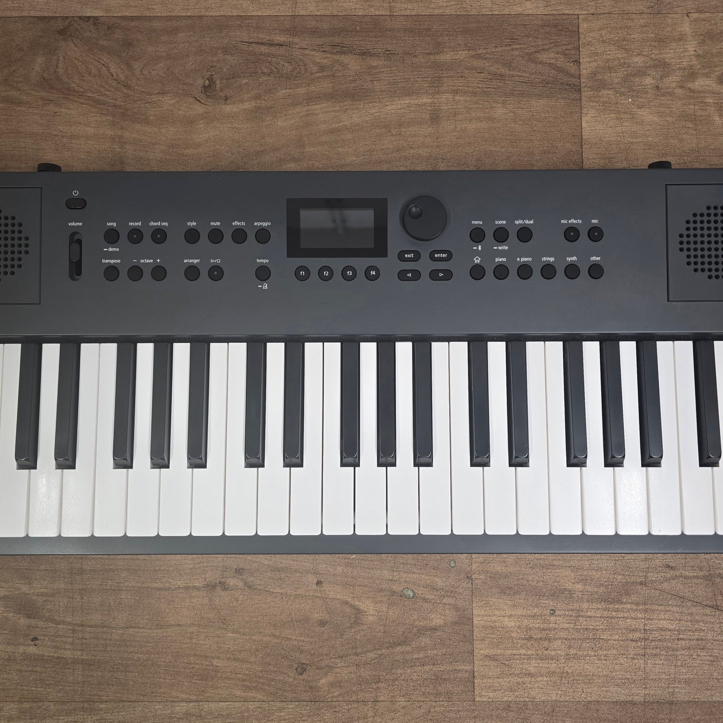 Roland GO:Keys 5 Keyboard, Graphite, Inc Music Rest & Pedal; Serial No: Z6Q1339 | Second Hand