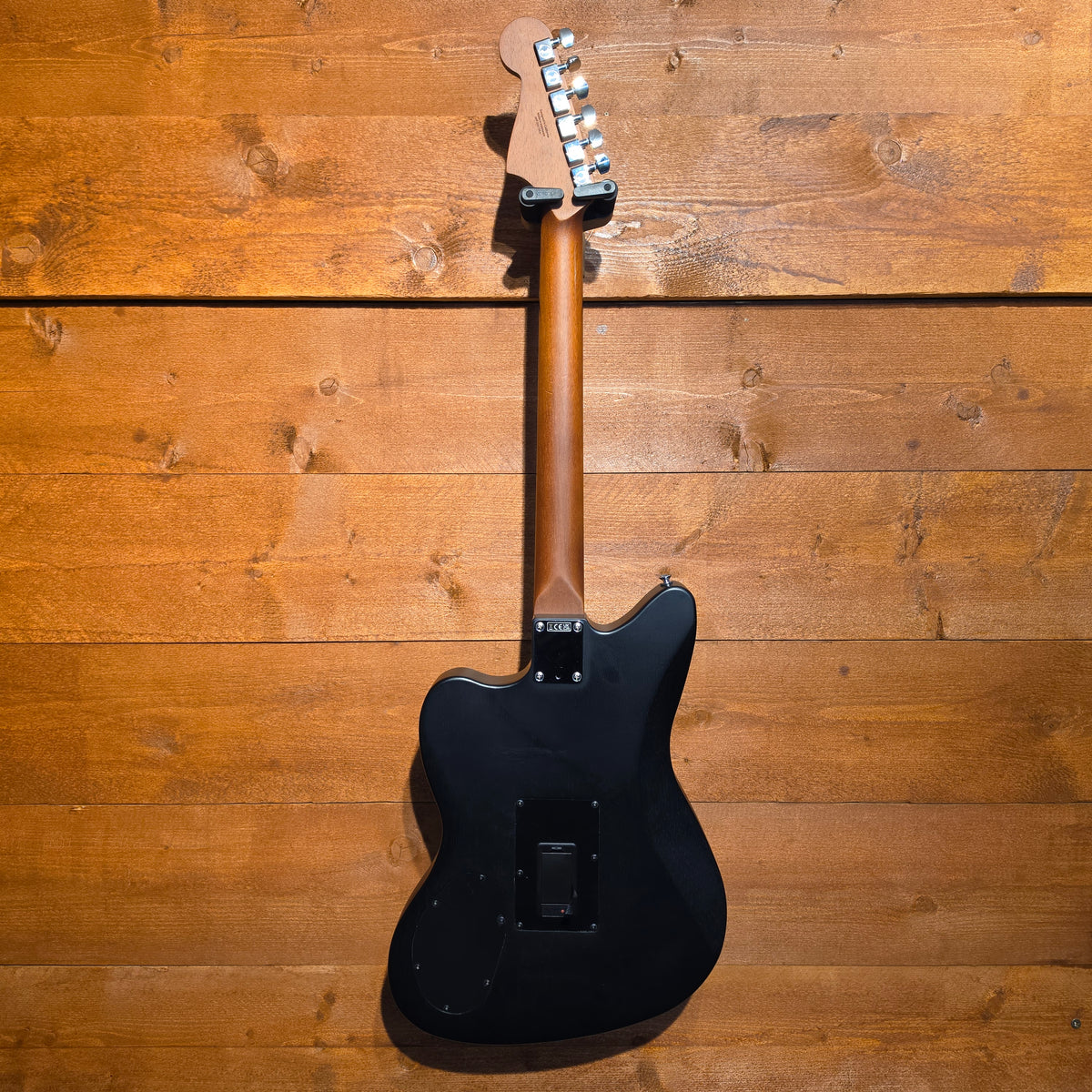 Fender Acoustasonic Standard Jazzmaster: Black: Serial No: IWF25010541 | Second Hand