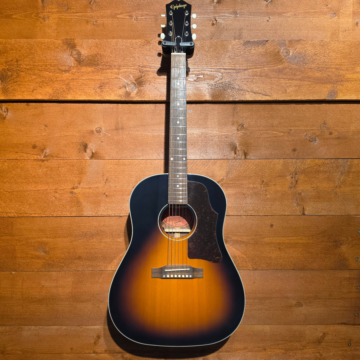 Epiphone Inspired by Gibson J-45; Aged Vintage Sunburst: Serial No: 20102304918 | Second Hand