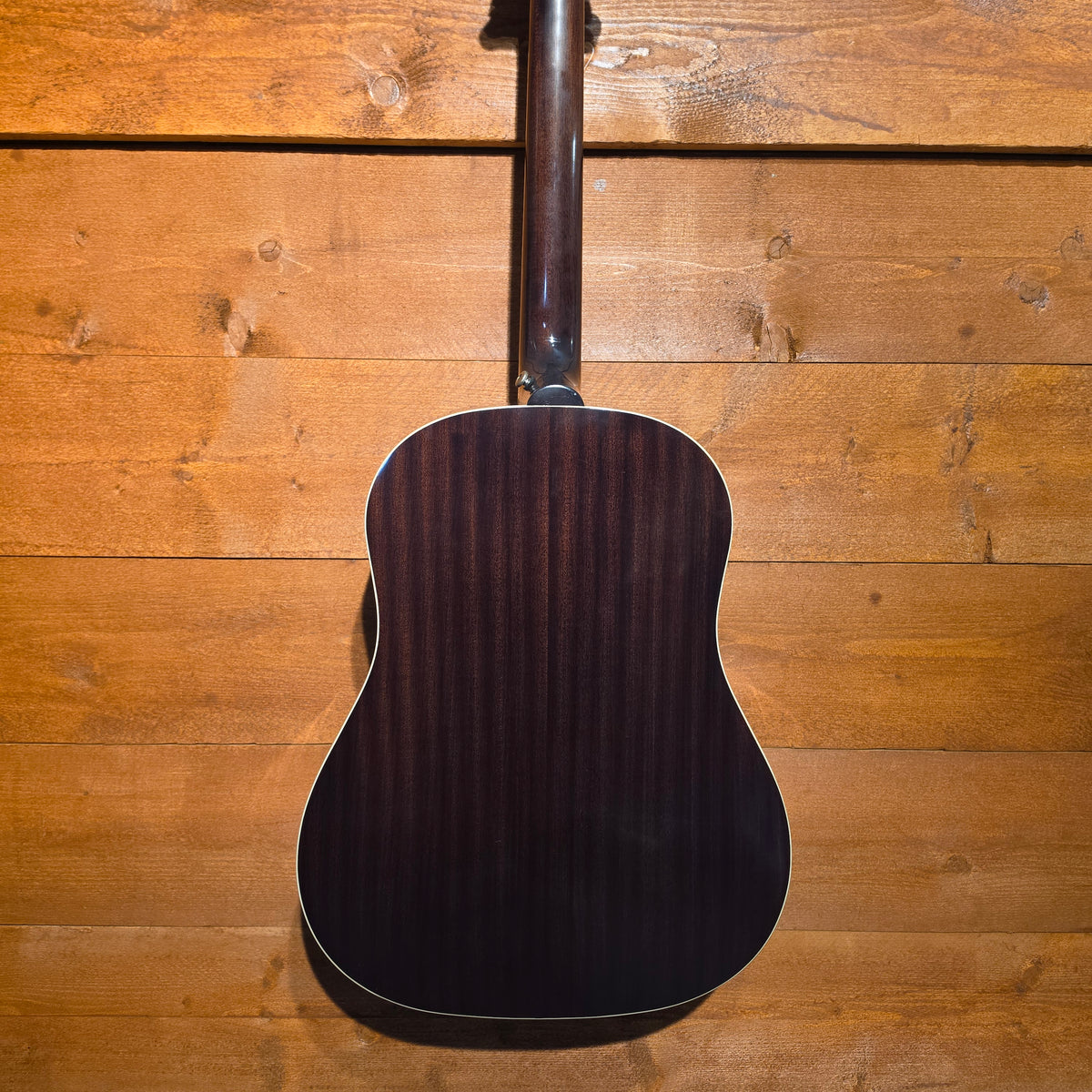 Epiphone Inspired by Gibson J-45; Aged Vintage Sunburst: Serial No: 20102304918 | Second Hand