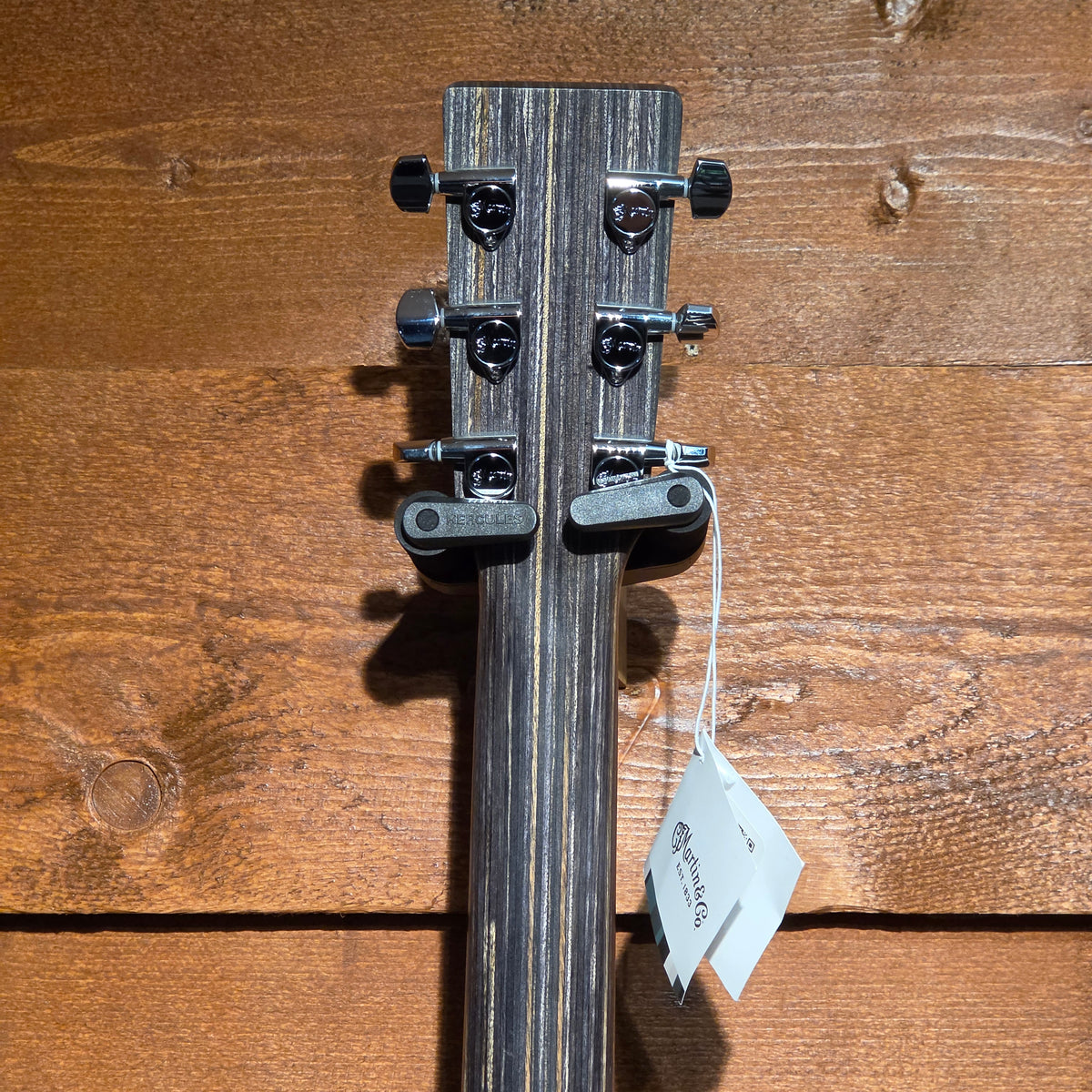 Martin DX Johnny Cash Black Acoustic Guitar: Serial No: 2911618 | Second Hand