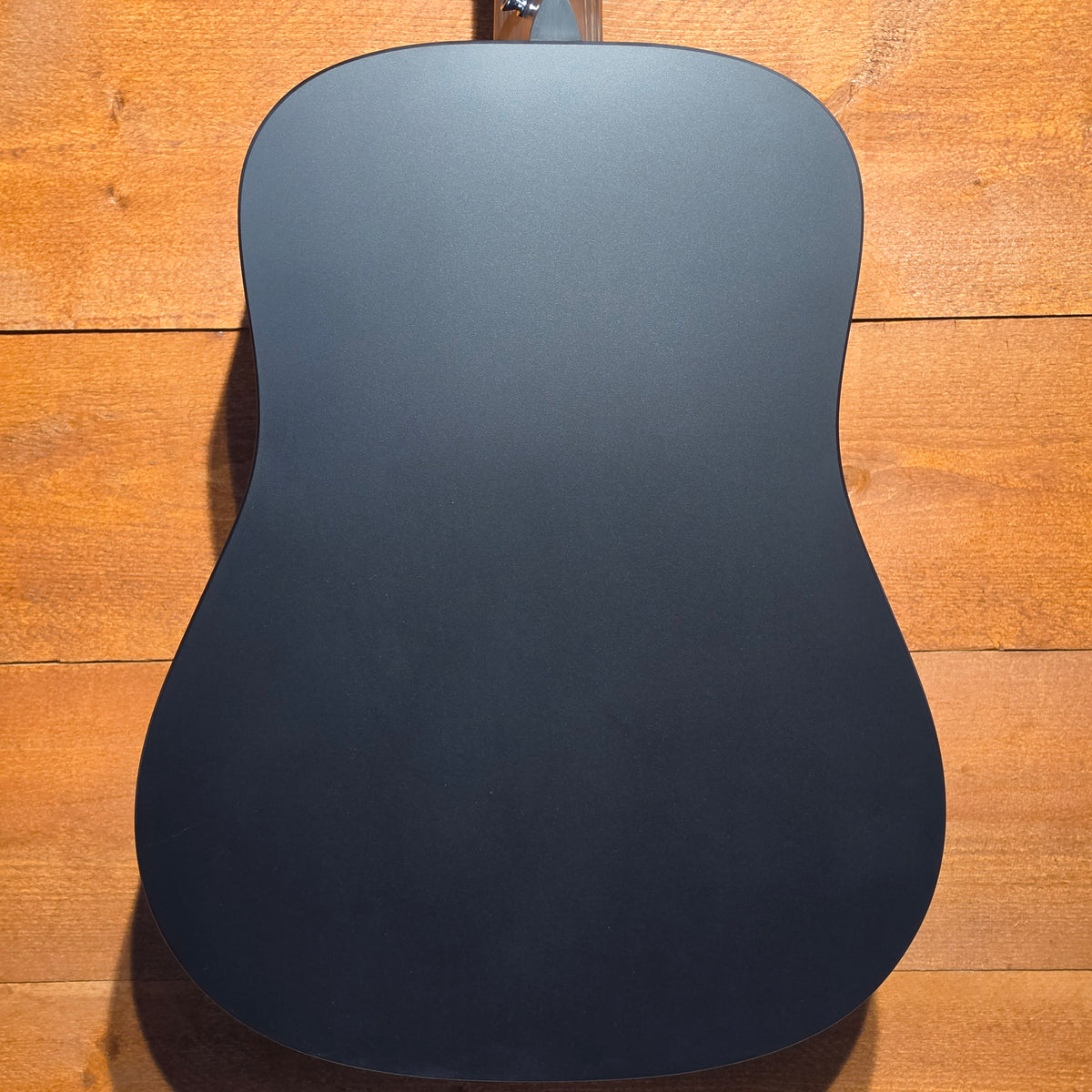 Martin DX Johnny Cash Black Acoustic Guitar: Serial No: 2911618 | Second Hand